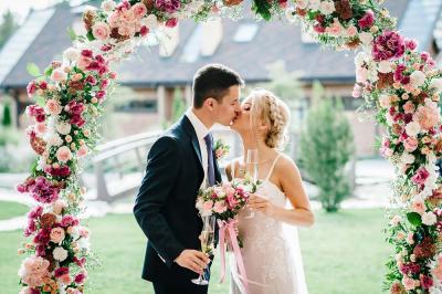 5 Ways to Have an Eco-Friendly Wedding
